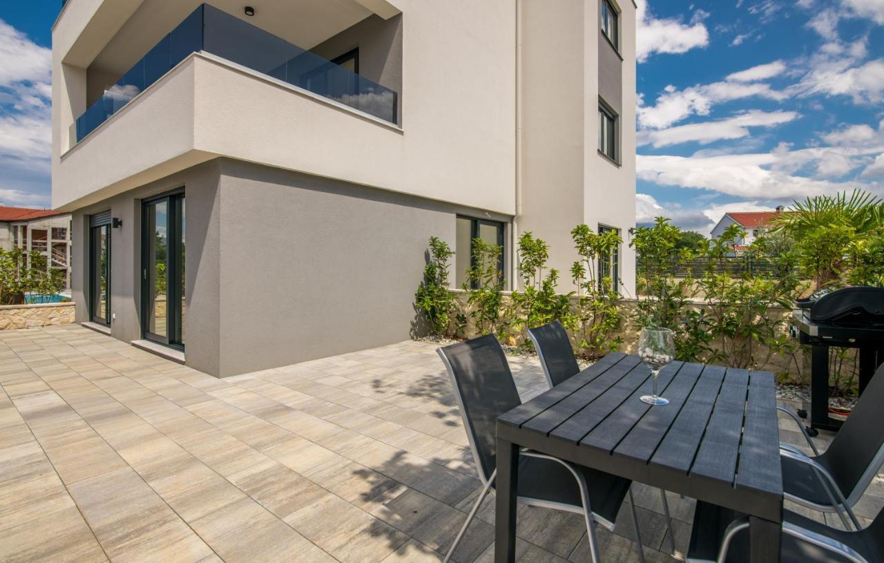 Vila Stemark Njivice Exterior photo