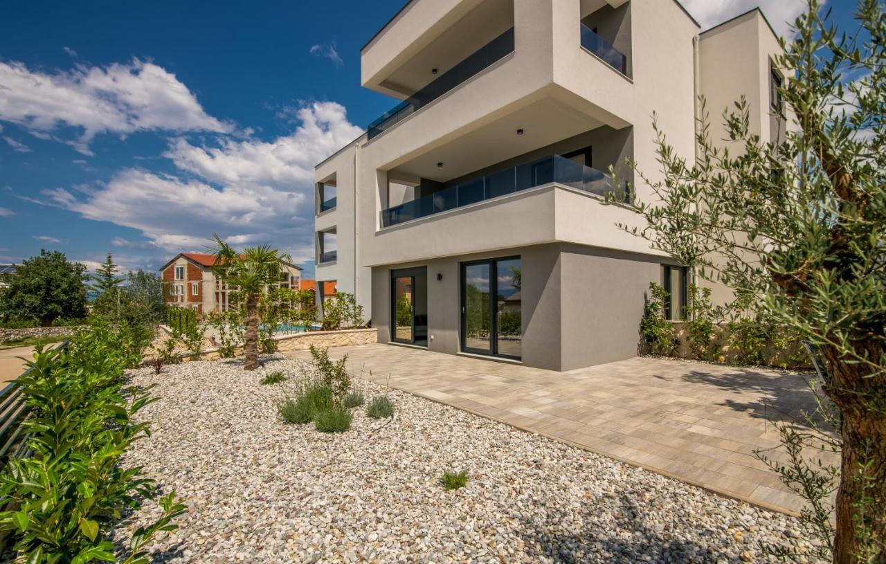 Vila Stemark Njivice Exterior photo